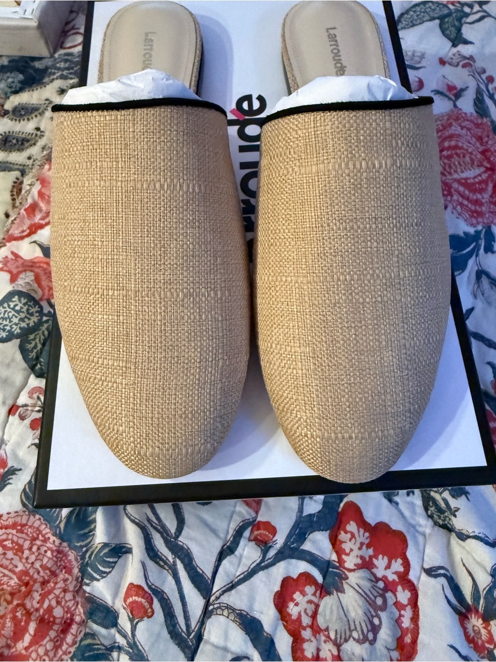 Larroude Natural Beige Slip-On Loafers with Black Trim - Picture 6 of 7